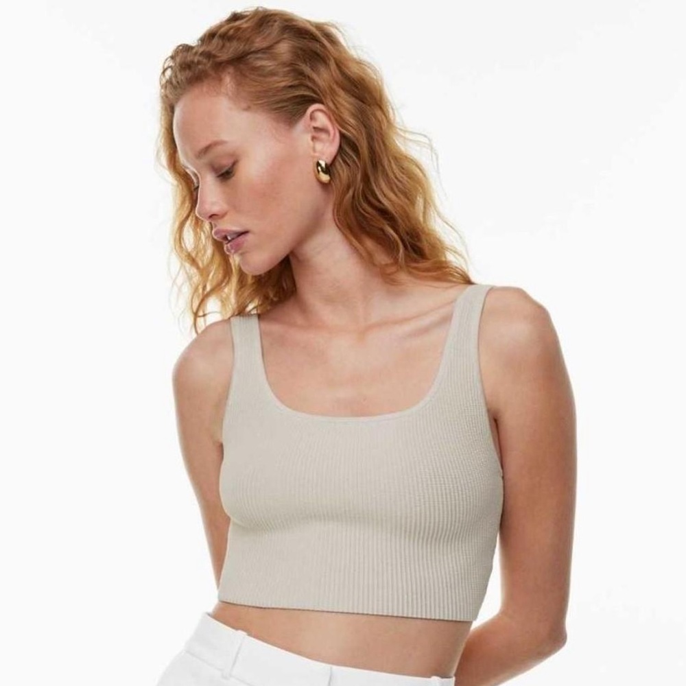 Aritzia Babaton Cream Ribbed Crop Tank Top